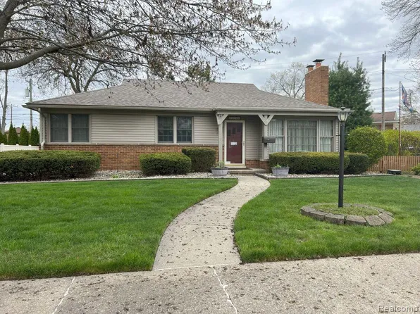 22740 Hollander St, Dearborn, MI 48128