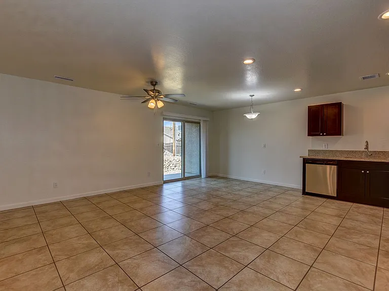 3850 N Teri Ct — Photo 9