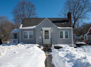 24 Geneva St, Worcester, MA 01602