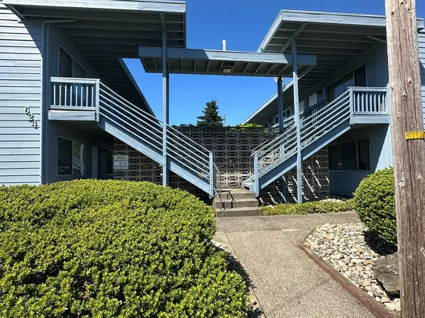 624 W Cedar St #6, Shelton, WA 98584