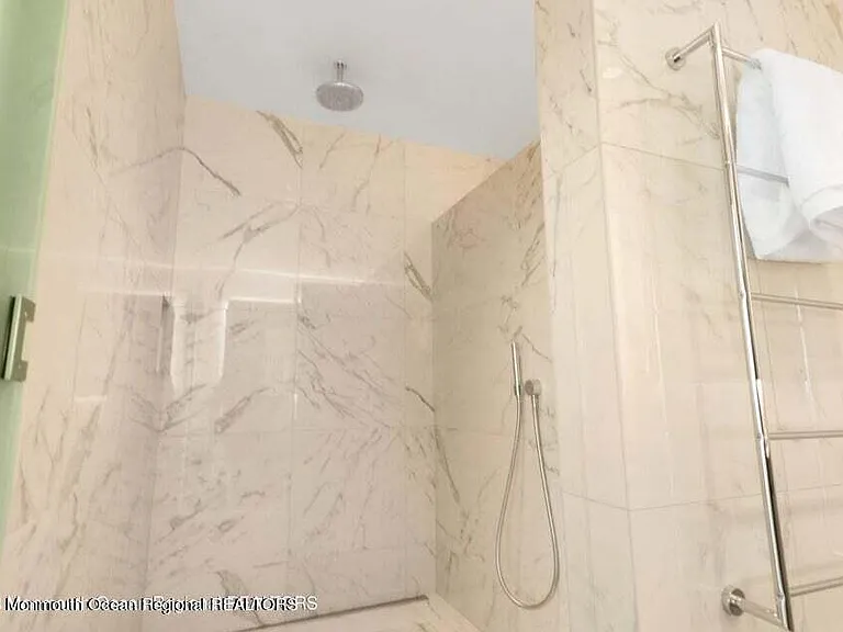 1101 N Ocean Ave #902 — Photo 19