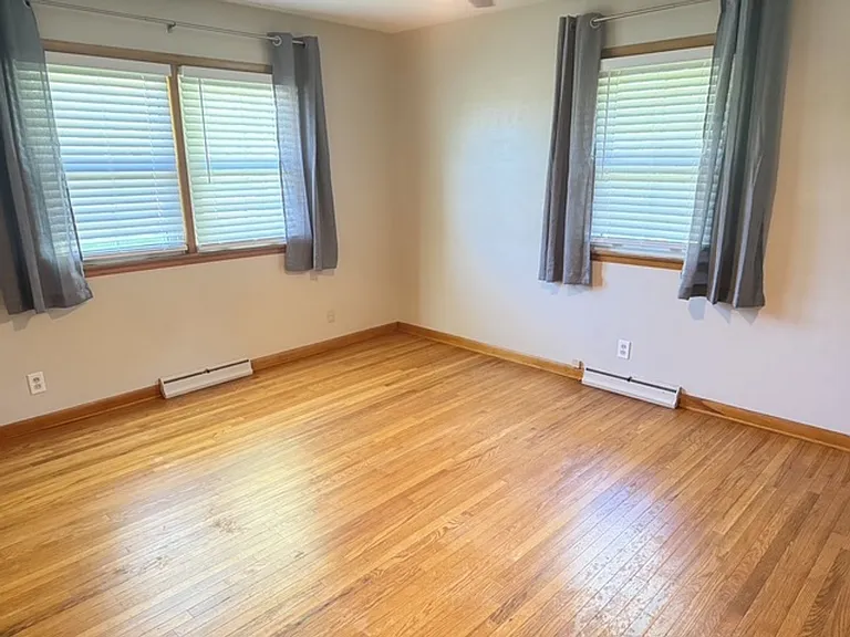 1311 Towanda Ave — Photo 3