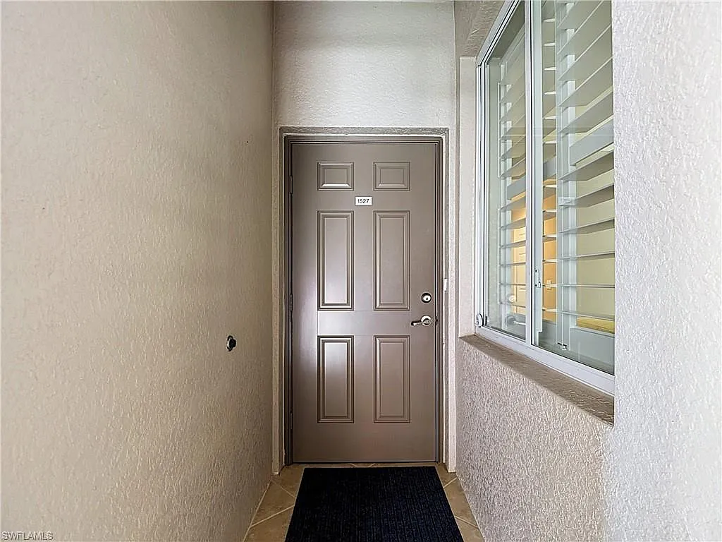 2 bed, 2.0 bath, 1232 sqft, $6,500 — Photo 3