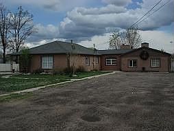 Abundant space on 1 acre