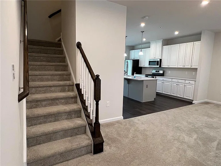 2356 Raya Way — Photo 10