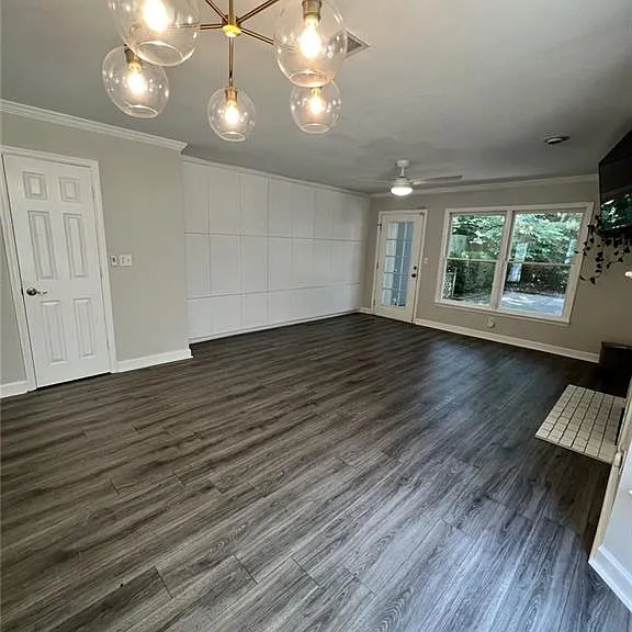 1102 Defoors Lndg NW — Photo 8