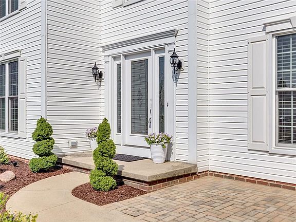 2nd image of 3409 Windham Cir