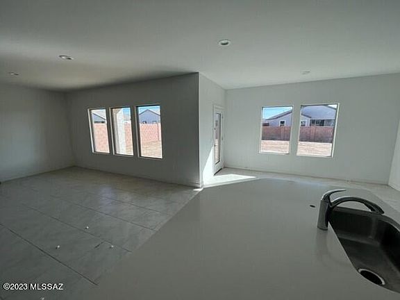 4th image of 12511 W Mieko Ln