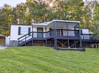 106 Westford Dr, Strawberry Plains, TN 37871