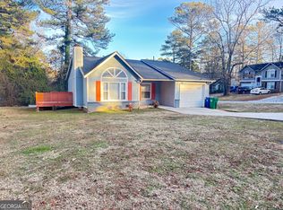 1952 Marbut Forest Dr, Lithonia, GA 30058