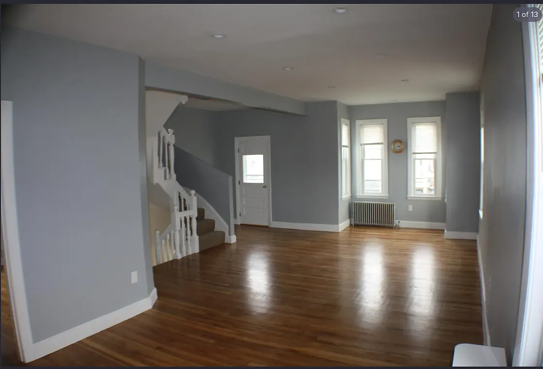 4 bed, 1200 sqft, $4,200 — Photo 1