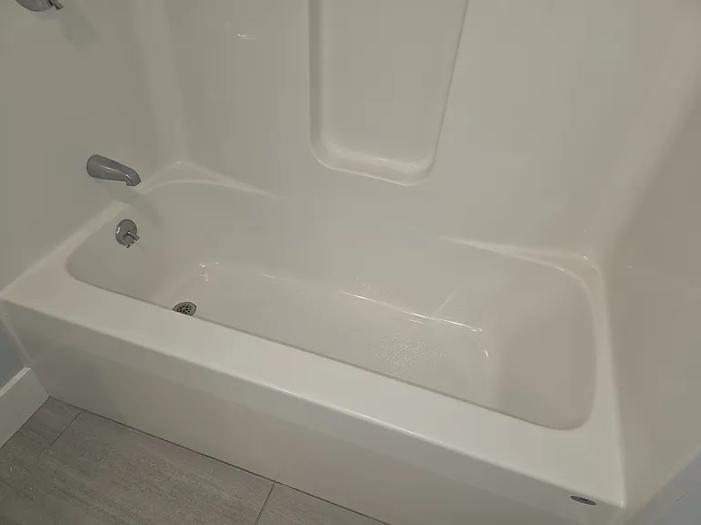 1167 Phinneys Ln #5 — Photo 9
