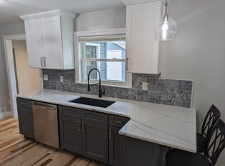 40 Grove Ave, Painesville, OH 44077