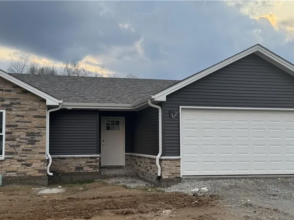 103 Oak Street, Vevay, IN 47043