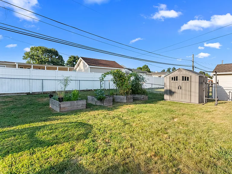 307 Andover Rd — Photo 28