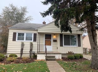 3875 Bacon Ave, Berkley, MI 48072