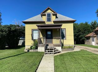 406 S 9th St, Aberdeen City, SD 57401