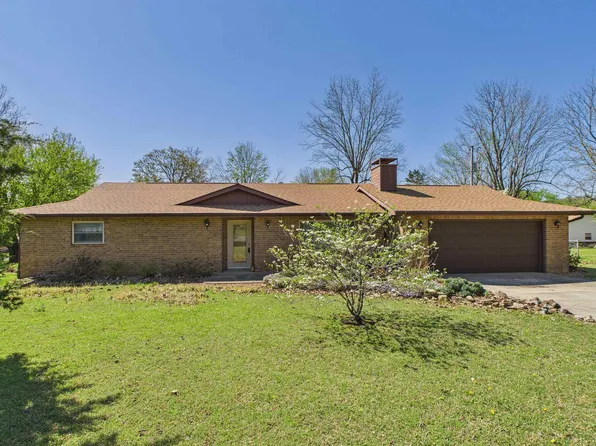 504 Baxter Ave, Mountain Home, AR 72653