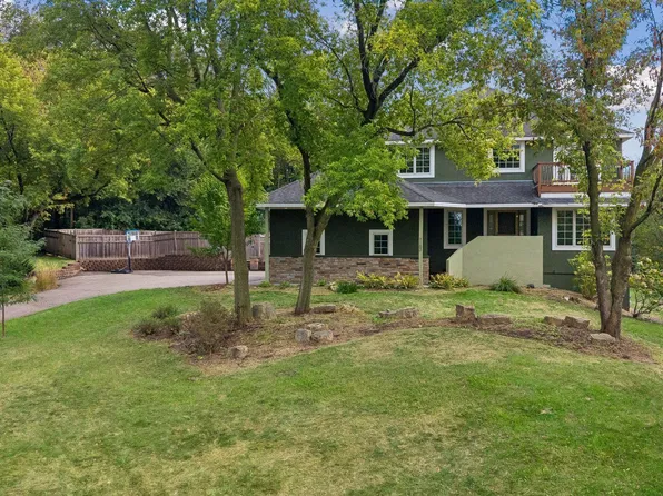 7153 Goodview Ave S, Cottage Grove, MN 55016