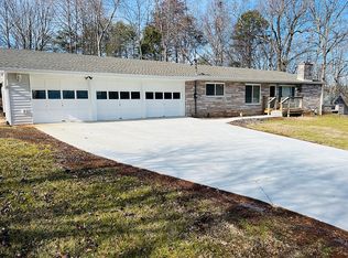 673 Chilhowee School Rd, Seymour, TN 37865