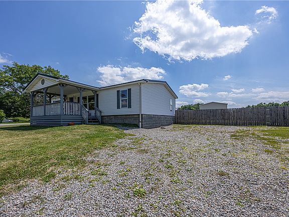 2nd image of 460 Nilan Hill Rd