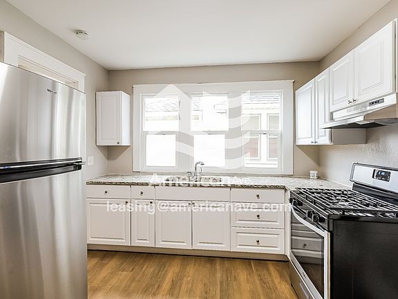 1619197_004_wm_-_kitchen_13527276.jpg