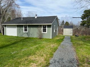 7 Lakeview Ln, Orland, ME 04472