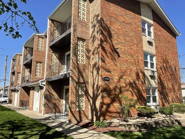6414 W 64th Pl, Chicago, IL 60638