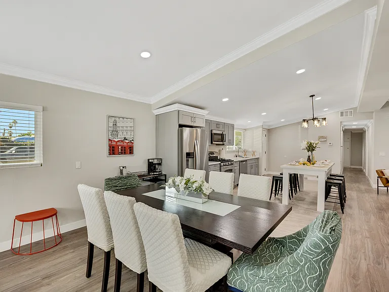 10462 Poona Dr — Photo 33
