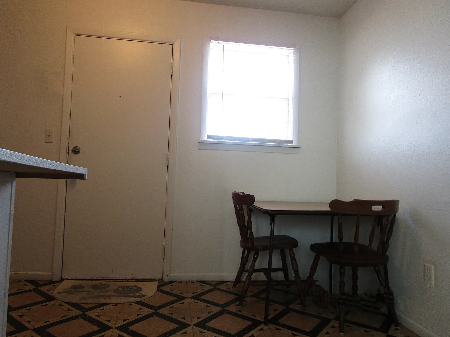 1 bed, $750 — Photo 4