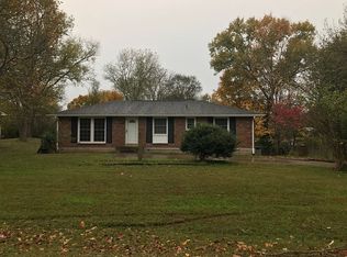 102 Shirley Dr, Hendersonville, TN 37075