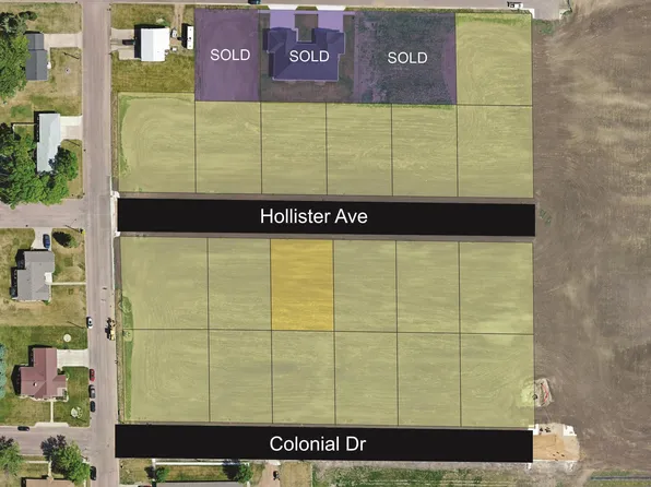 203 W Hollister Ave, Salem, SD 57058