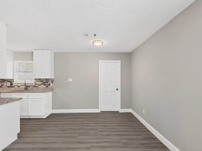 2510 Marble Falls Dr — Photo 11