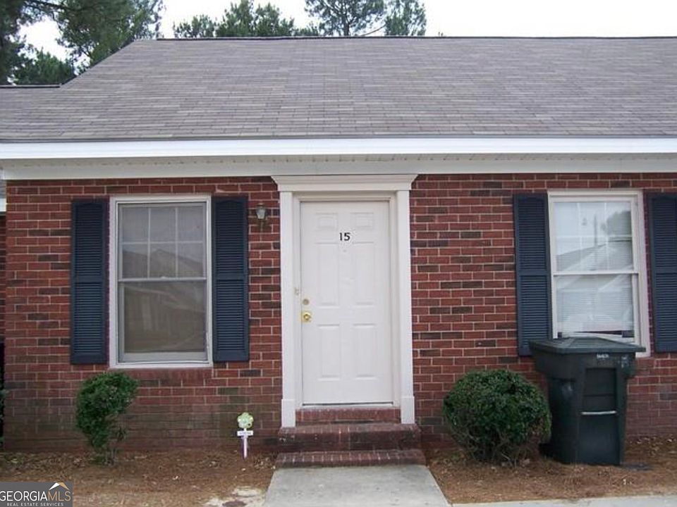 1st image of 140 Lanier Dr #15