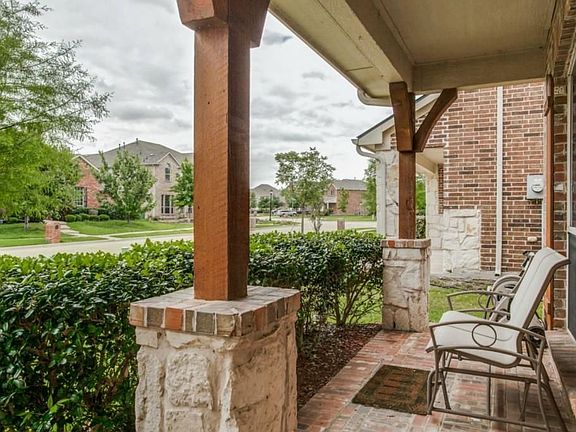 2nd image of 11241 Luckenbach Dr
