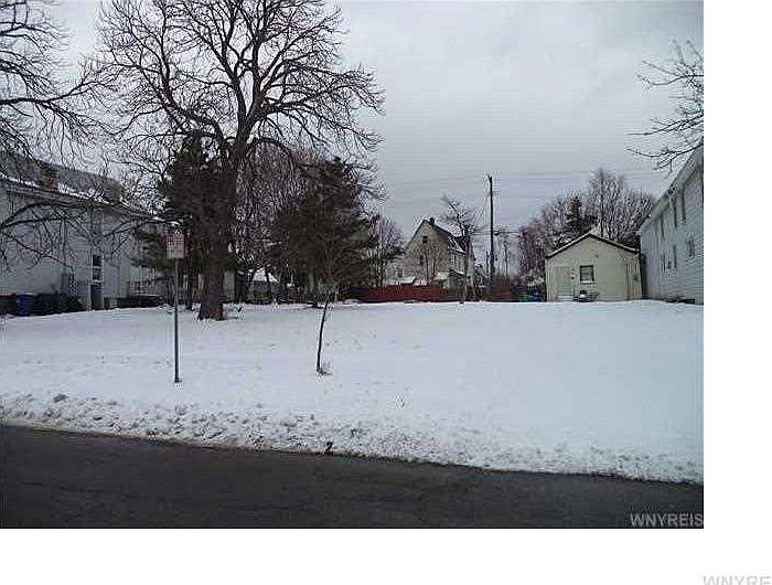 1st image of 25 Lakeview Ave