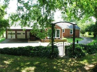 1108 Neelys Bend Rd, Madison, TN 37115