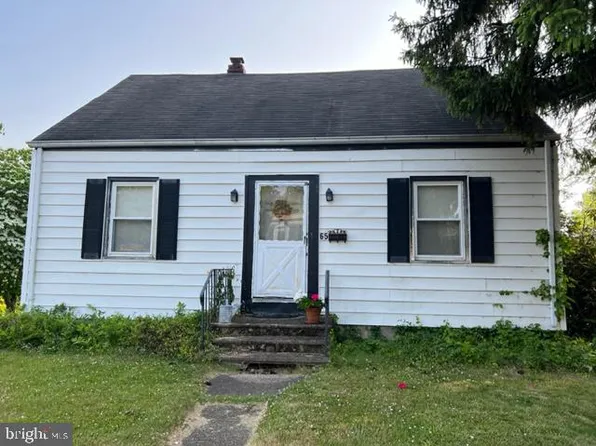 65 Cubberly Ave, Trenton, NJ 08690