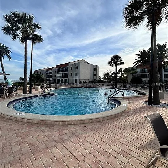 868 Bayway Blvd #304 — Photo 15