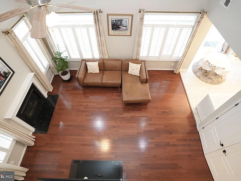 20779 Crescent Pointe Pl — Photo 25