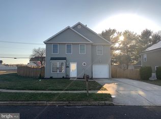 302 Hunters Rd, Logan Township, NJ 08085