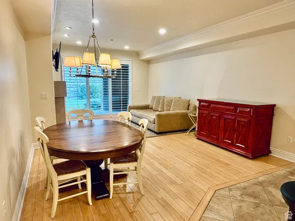 2665 E Parleys Way S #111, Salt Lake City, UT 84109