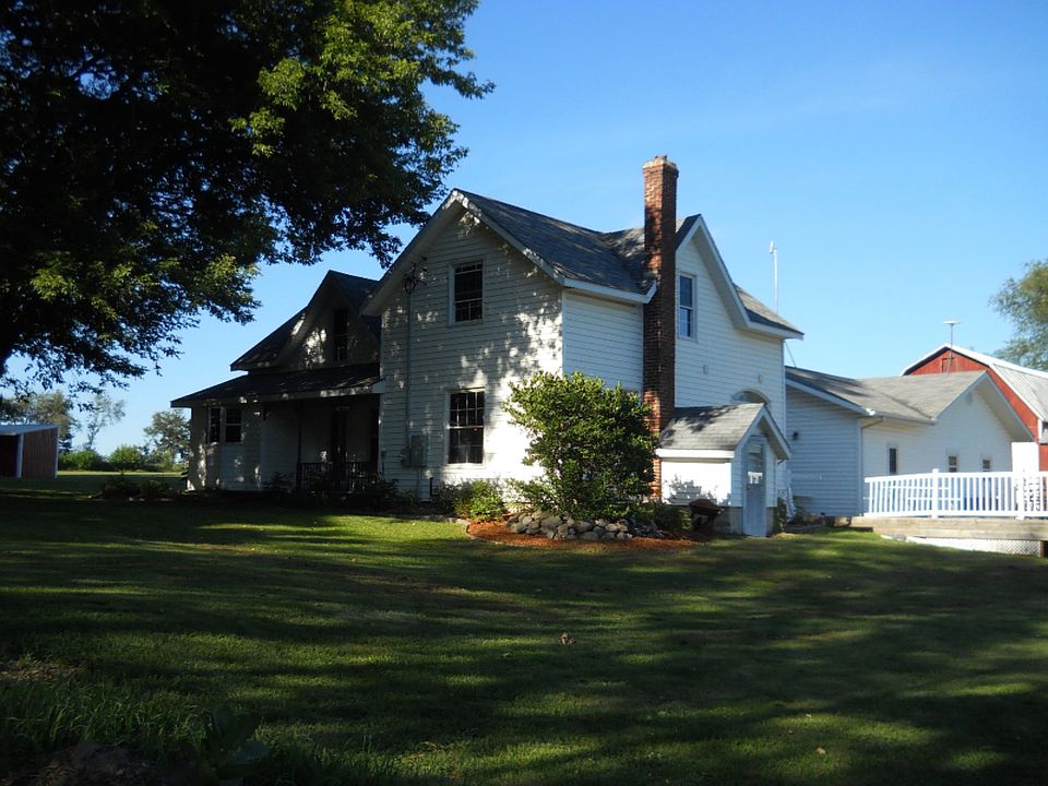 1st image of 17300 Larsen Ave