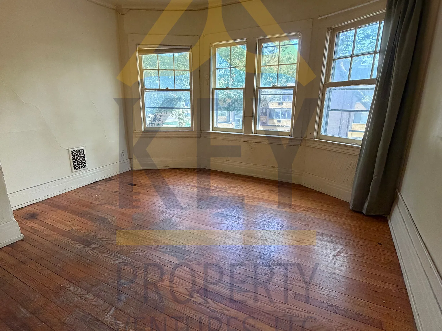 20 Clay Avenue - 1 — Photo 1