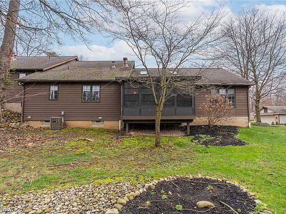 3rd image of 4856 Tree Line Cir NW