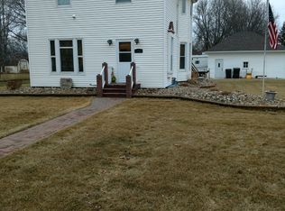 216 S Park St, Inwood, IA 51240