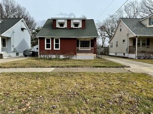 1171 Lander Rd, Mayfield Heights, OH 44124