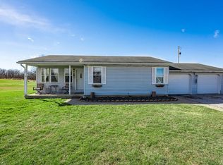 451 Davis Hill Rd, Frankfort, OH 45628