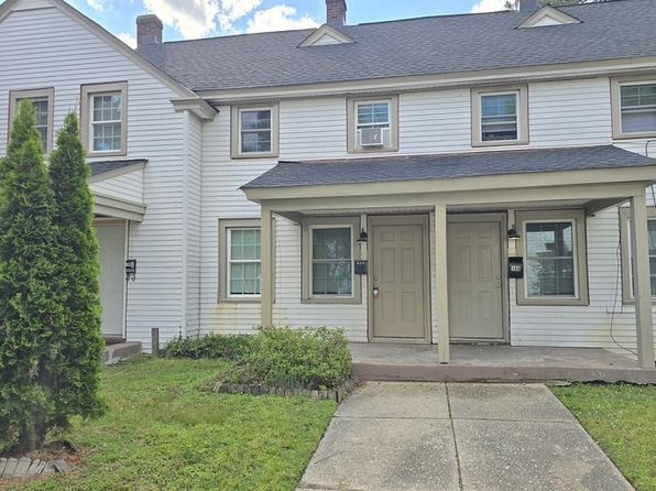 108 Cushing St #108