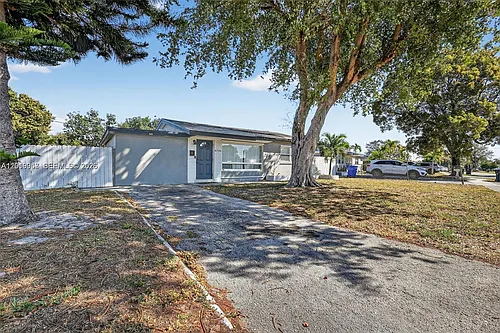6791 Scott St Photo 1
